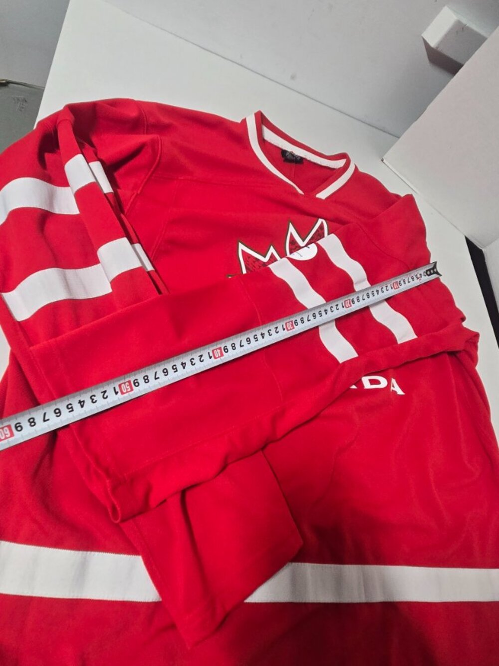 🇨🇦 Team Canada Vancouver 2010 Olympic Hockey Jersey – Men’s Large - Picture 8 of 16